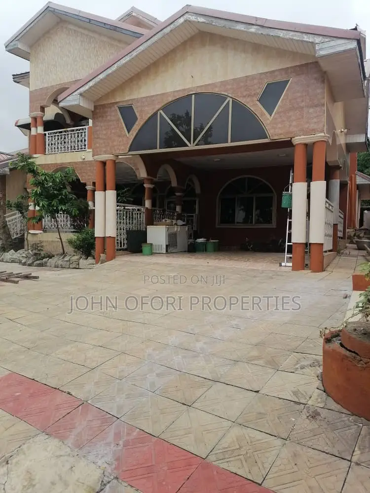 1bdrm Apartment in Emena Hospital, Kumasi Metropolitan for rent