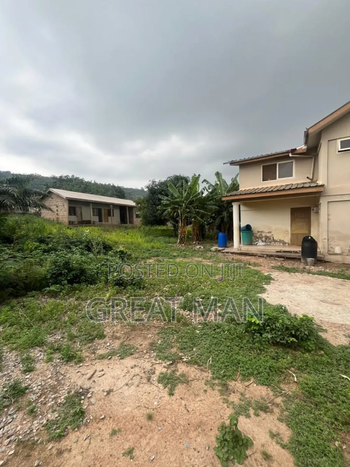 9bdrm House in Dodowa for sale