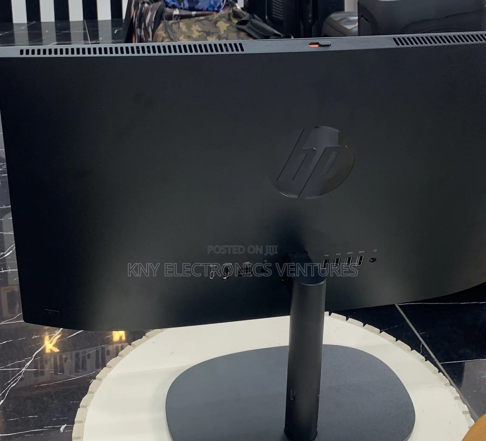 New Desktop Computer HP AiO 22 8GB Intel Core I3 SSD 512GB