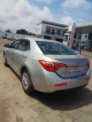 Toyota Corolla L (1.8L 4cyl 2A) 2019 Gray