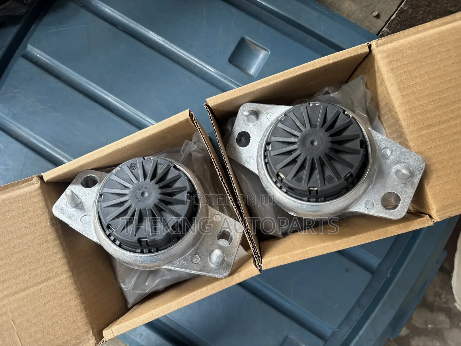 Range Rover Velar Engine Seat/Mount.