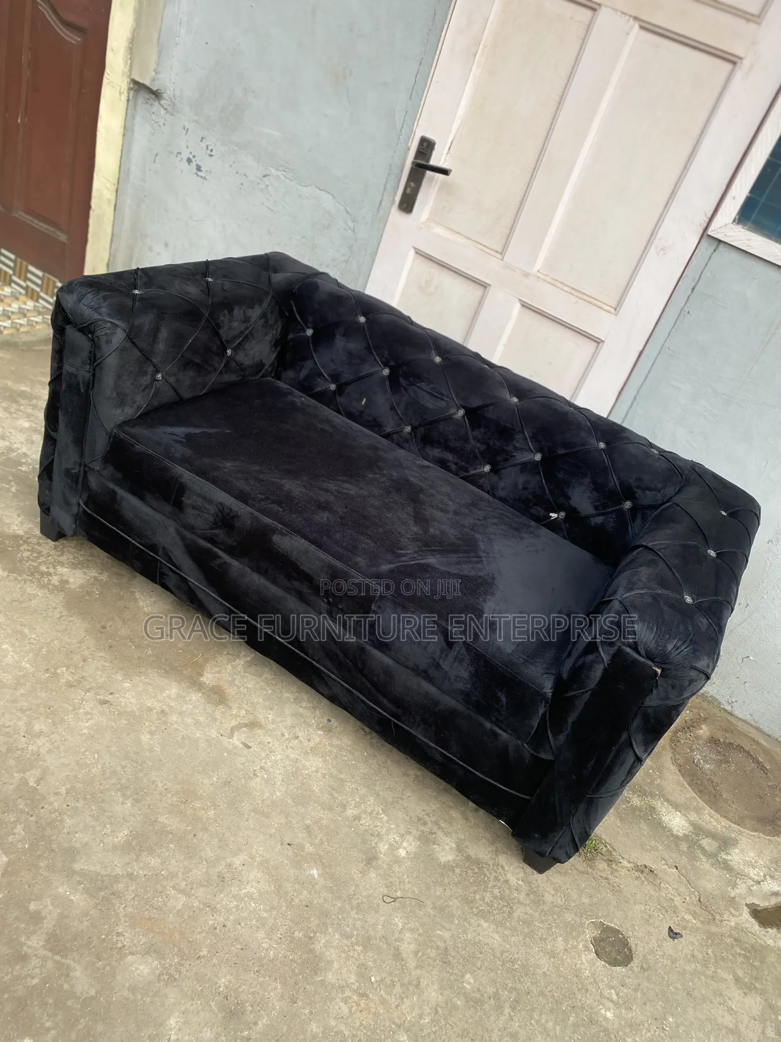 Design 2in1 Sofa Limited Stock