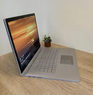 Laptop Microsoft Surface Book 3 16GB Intel Core I7 SSD 256GB