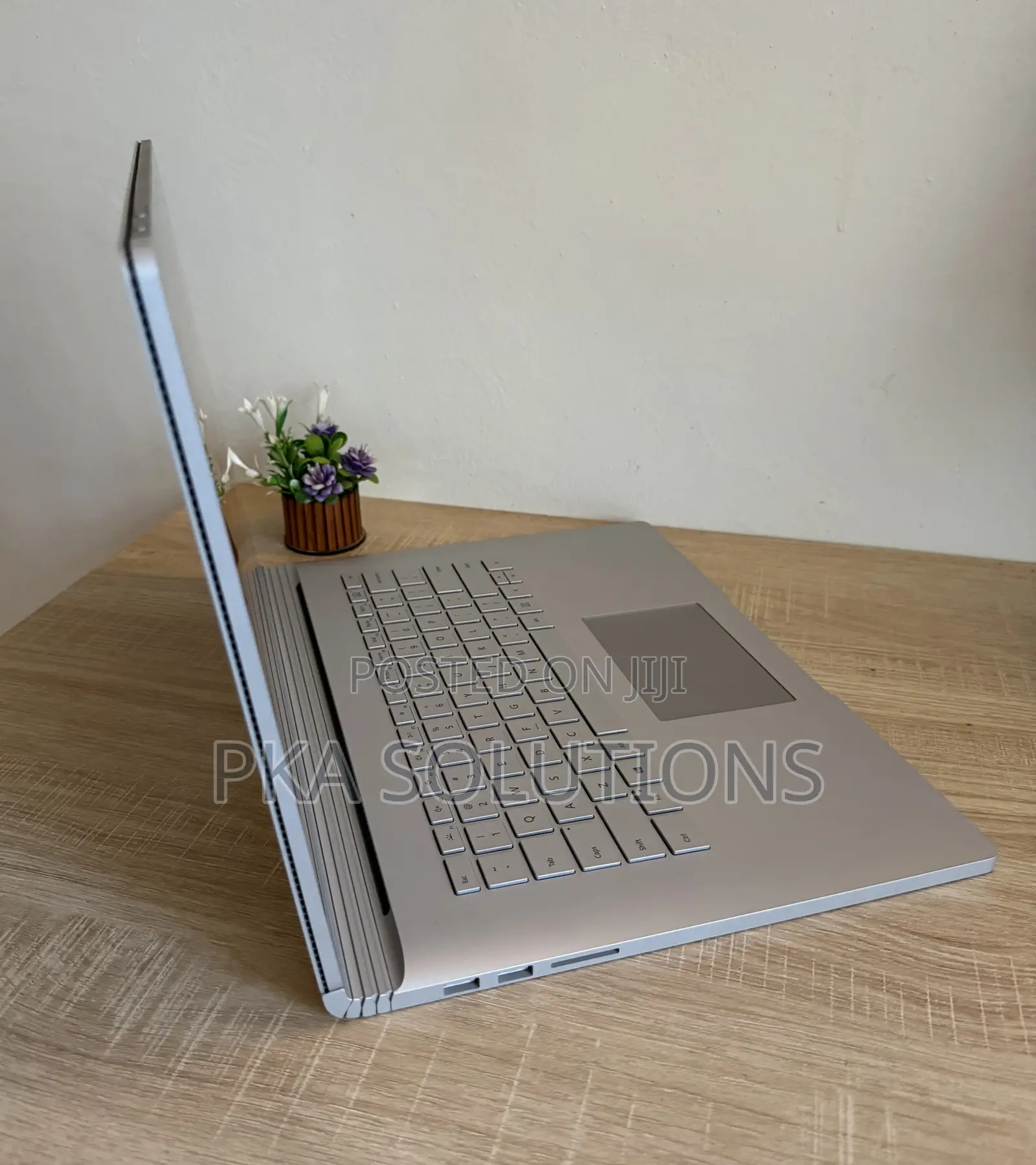Laptop Microsoft Surface Book 3 16GB Intel Core I7 SSD 256GB