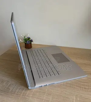 Laptop Microsoft Surface Book 3 16GB Intel Core I7 SSD 256GB