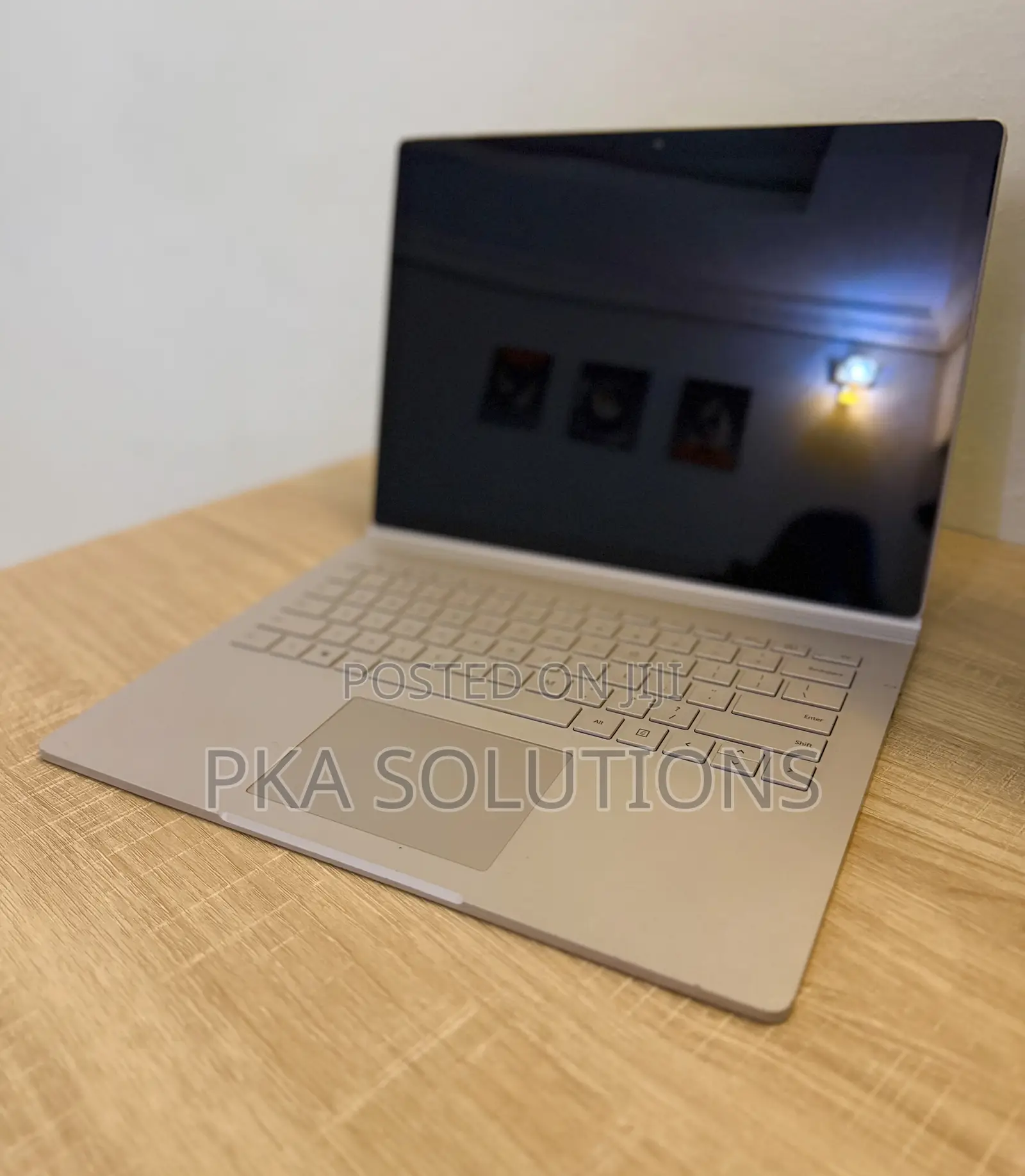 Laptop Microsoft Surface Book 2 8GB Intel Core I5 SSD 256GB