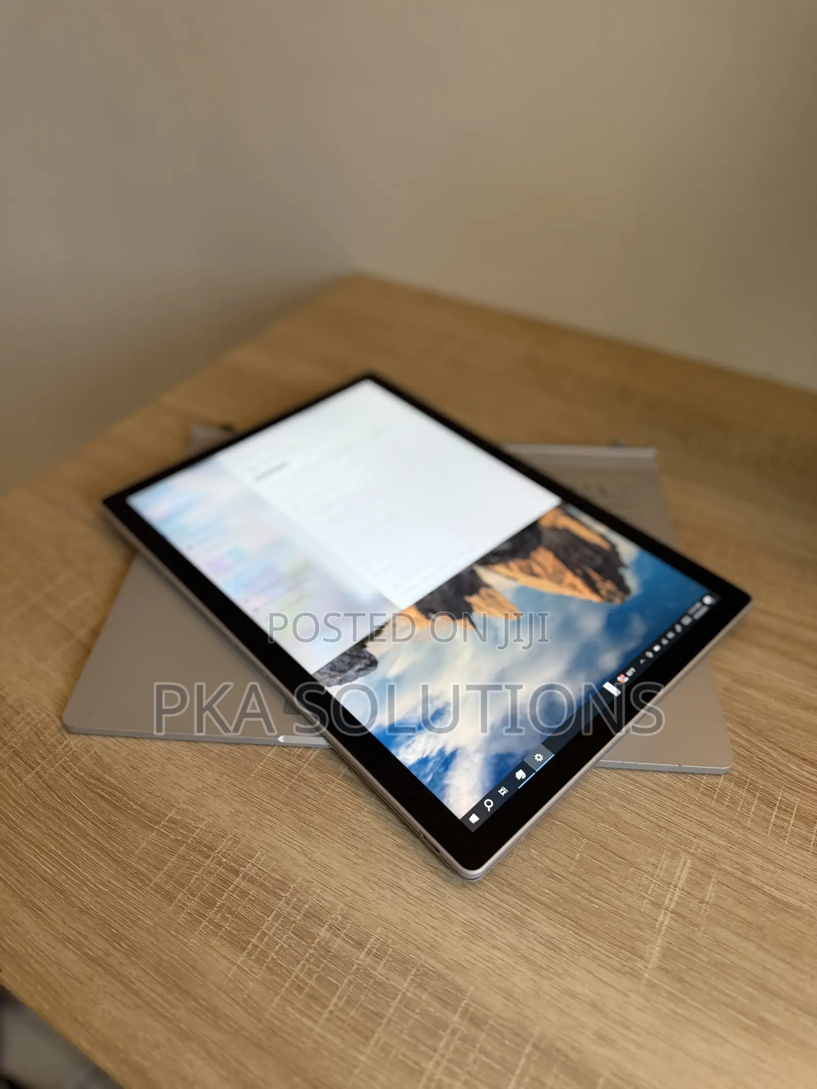 Laptop Microsoft Surface Book 2 8GB Intel Core I5 SSD 256GB