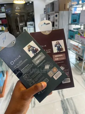 iPhone 17 Pro Max Protector