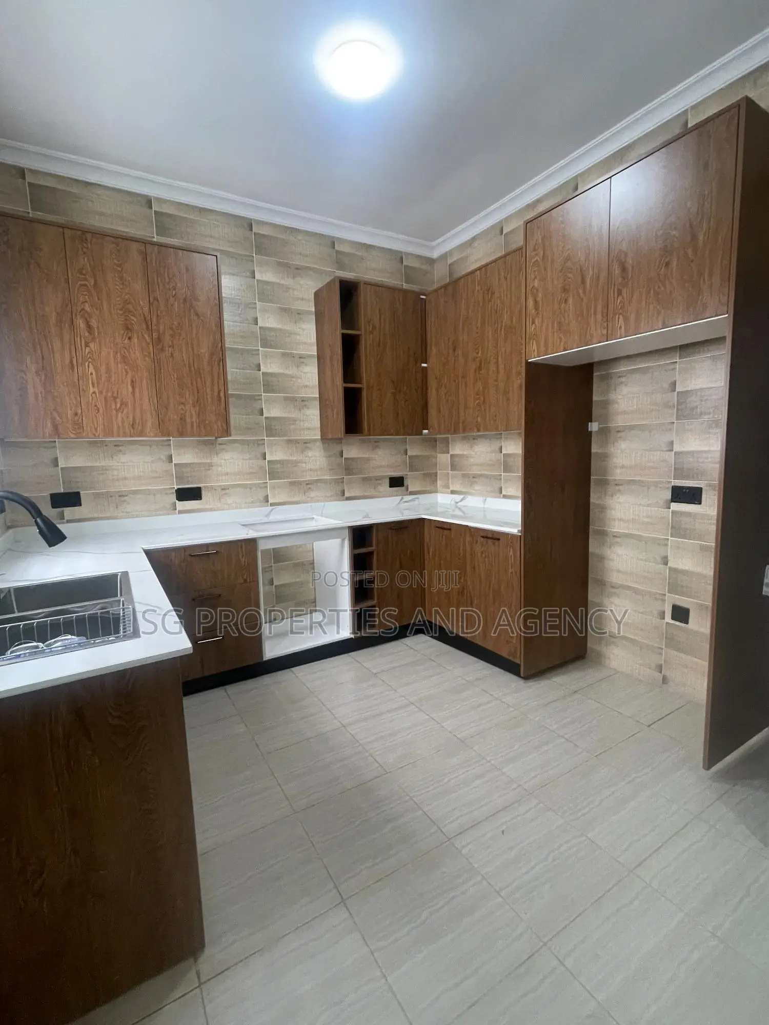 3bdrm House in Spintex, Baatsona Total for sale