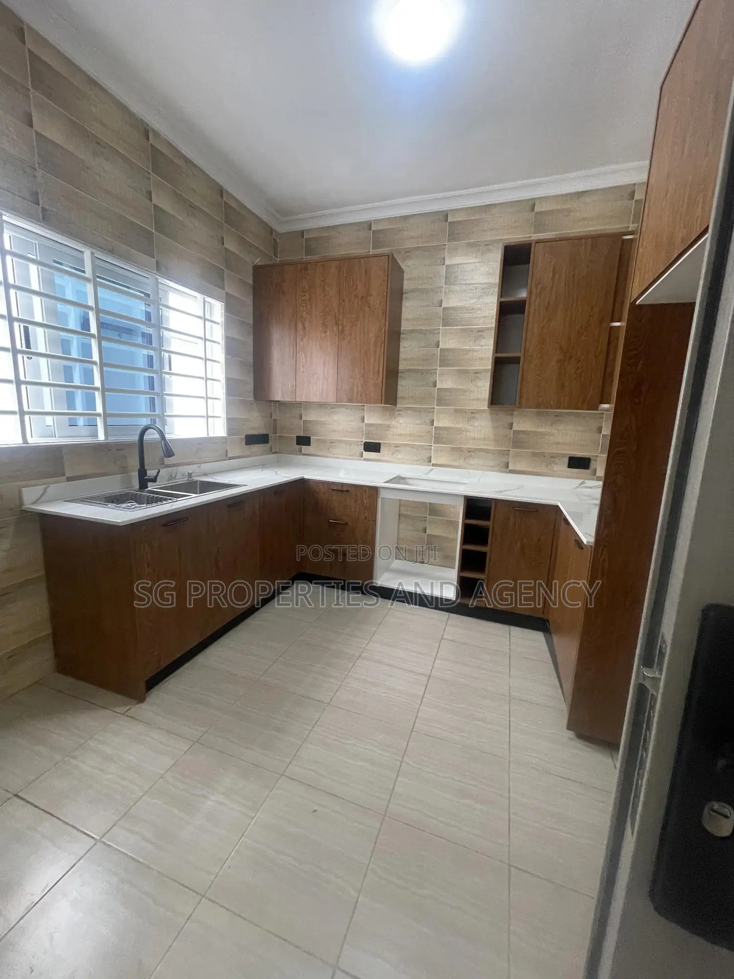 3bdrm House in Spintex, Baatsona Total for sale