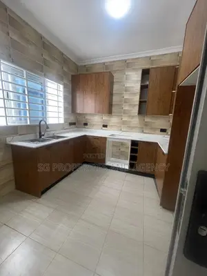 3bdrm House in Spintex, Baatsona Total for sale