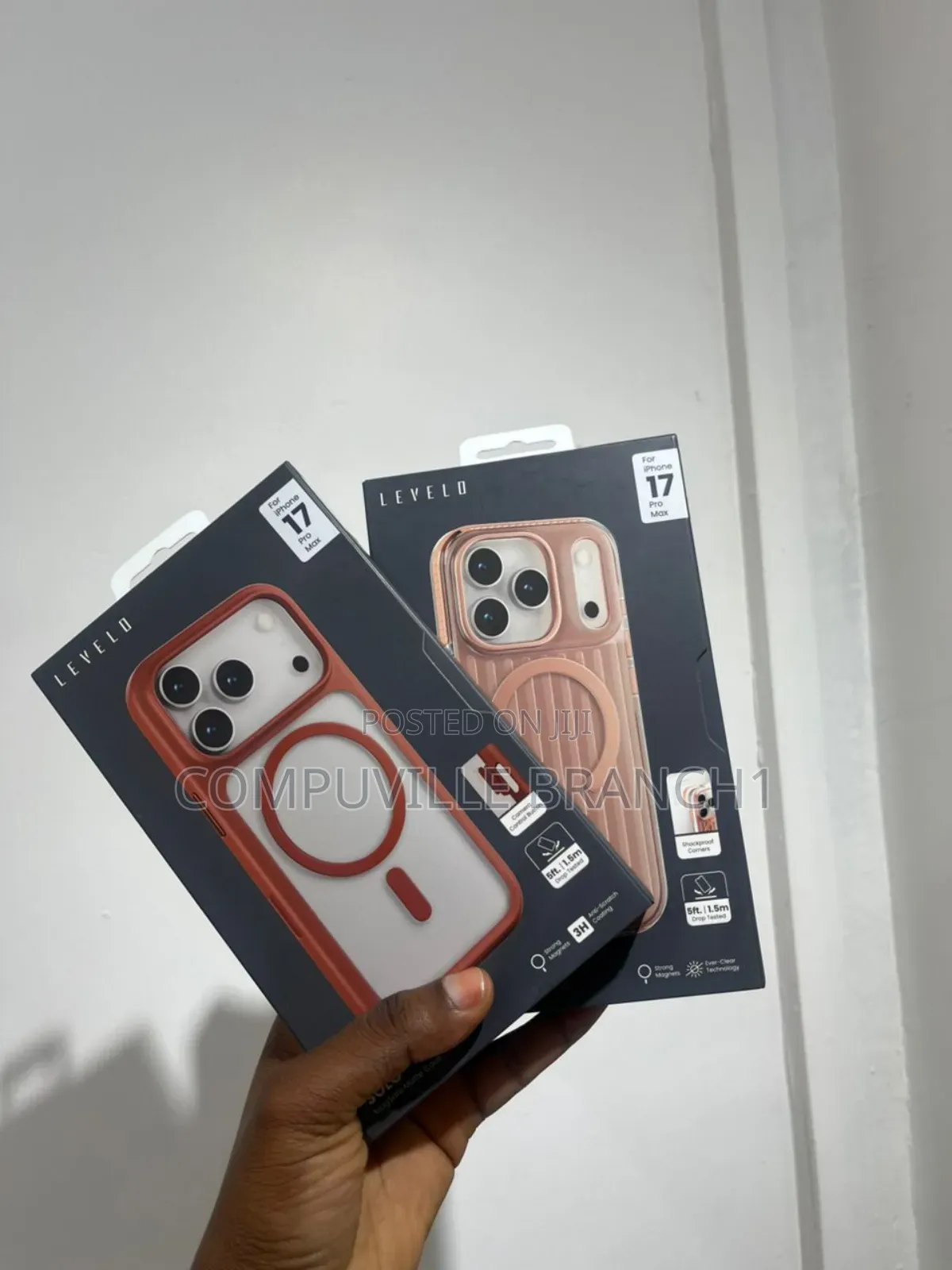 Levelo iPhone 17 Pro Max Case