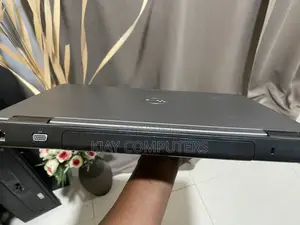 Laptop Dell Vostro 3750 8GB Intel Core i5 SSD 128GB
