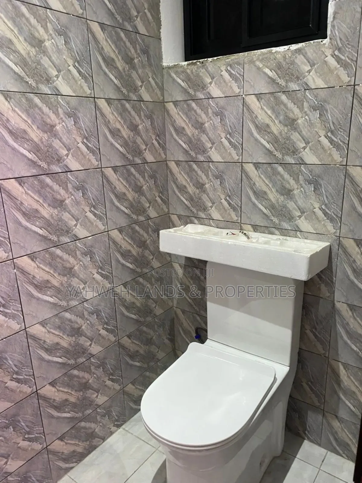 2bdrm Apartment in Sakumono for rent
