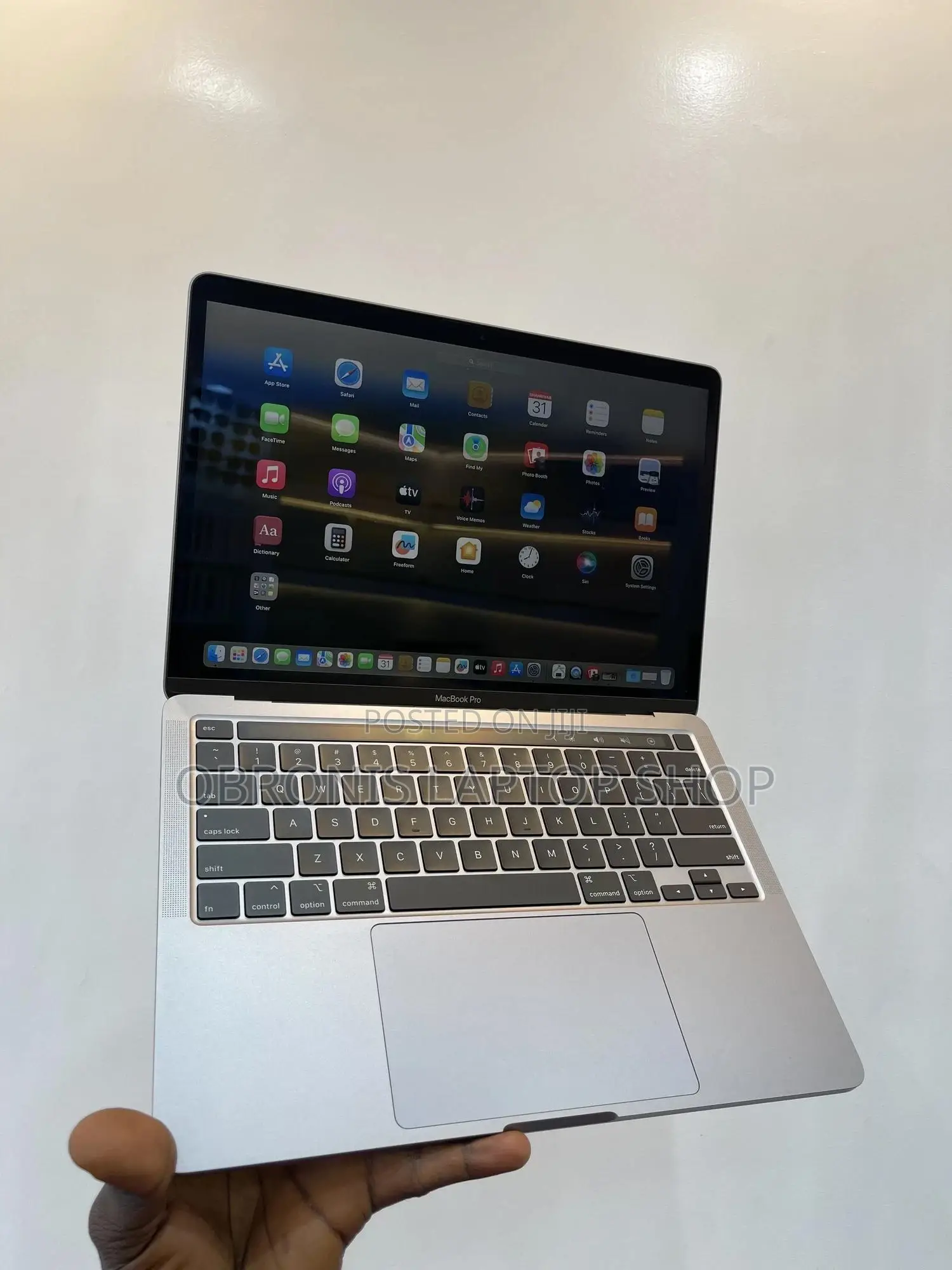 Laptop Apple MacBook Pro 2019 16GB Intel Core I7 SSD 256GB