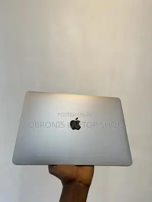Laptop Apple MacBook Pro 2019 16GB Intel Core I7 SSD 256GB