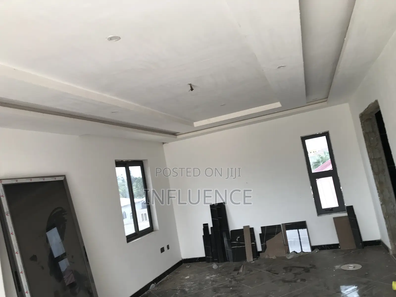 3bdrm House in American House Area, East Legon for sale