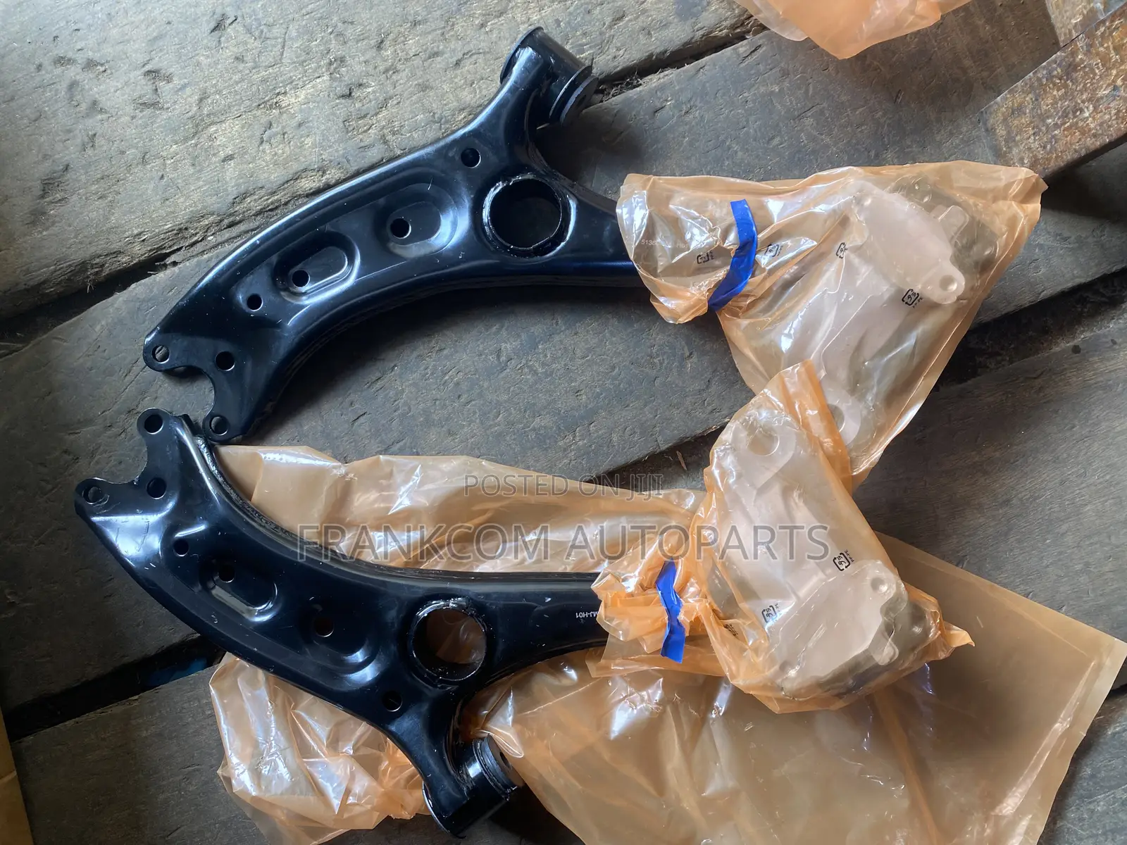 Honda Cr-v 2017-2022 Front Lower Arms Pair Brand New Set