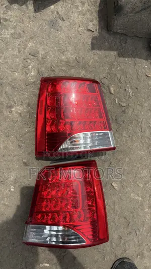Kia Sorento Taillight 2009,2010,2011,2012,2013,2014,2015,2016,2017