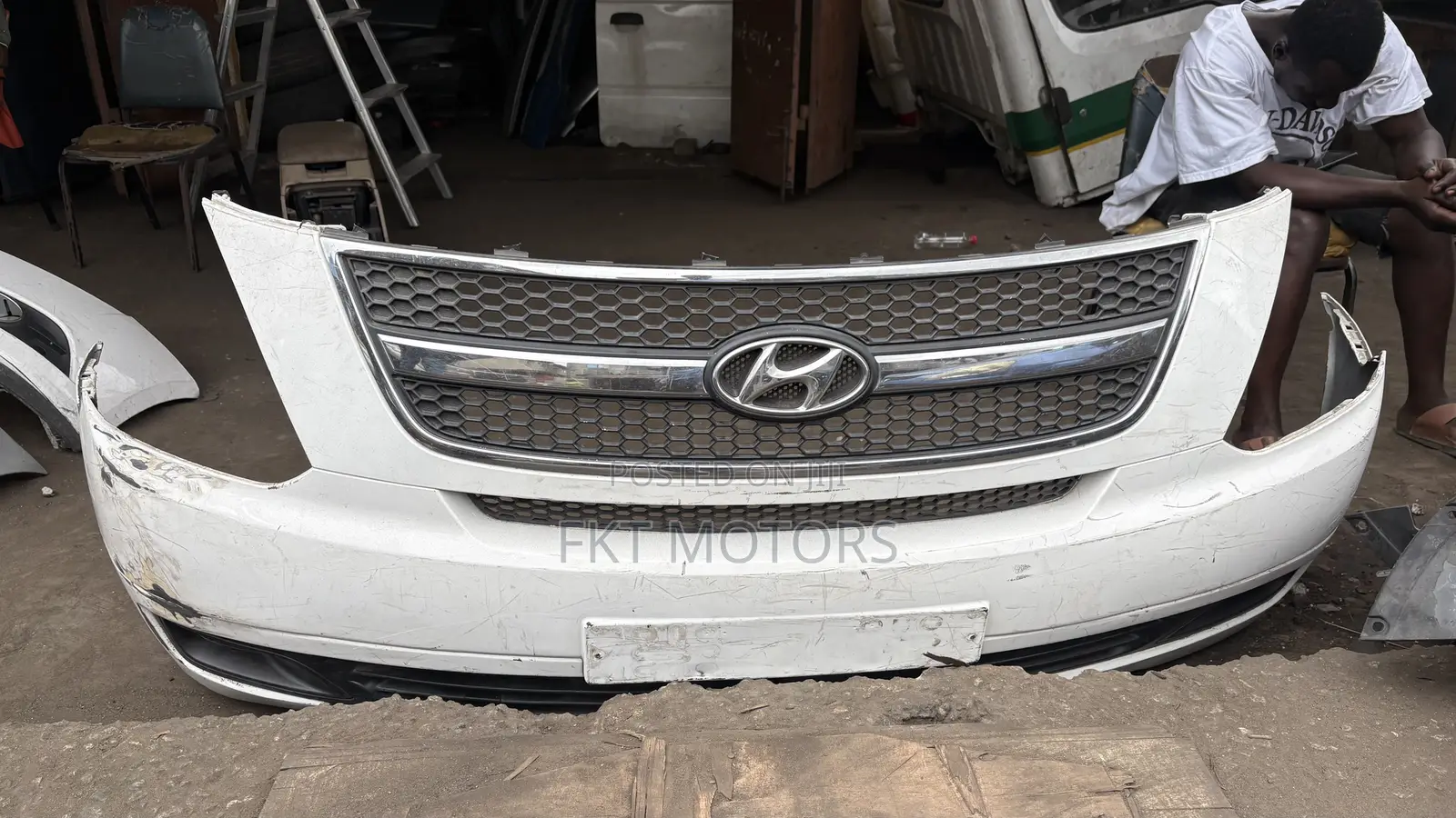 Hyundai Starex/H1 Front Bumper 2010,2011,2012,2013,2014,2015