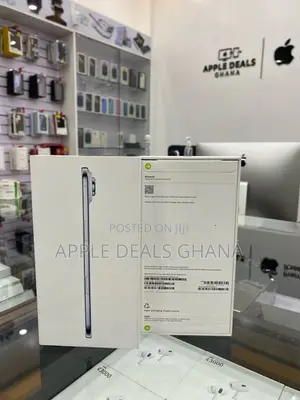 New Apple iPhone Air 256 GB