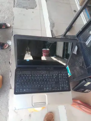 Laptop HP Compaq NW9440 3GB Intel Core 2 Duo HDD 320GB