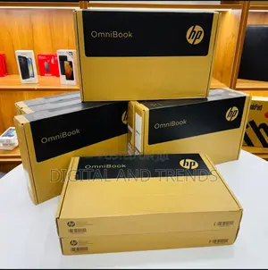 New Laptop HP OmniBook 5 Flip 8GB Intel Core i5 SSD 512GB