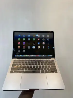 Laptop Apple MacBook Pro 2019 16GB Intel Core i7 SSD 1T