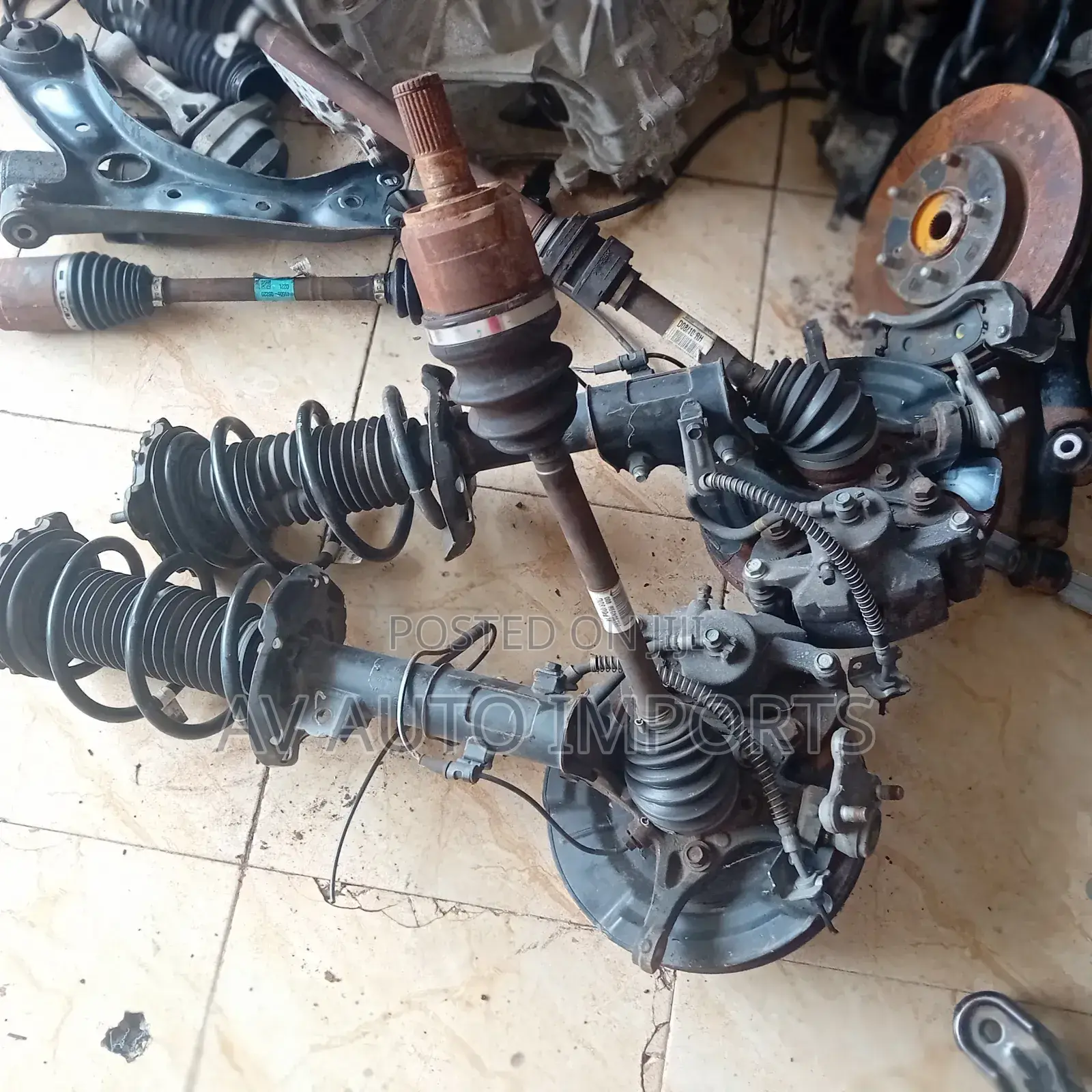 Elantra Gt Hub and Shock (2018-2020)