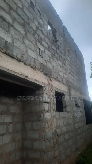 6bdrm House In Knust Accra Campus, Ga East Municipal For Sale