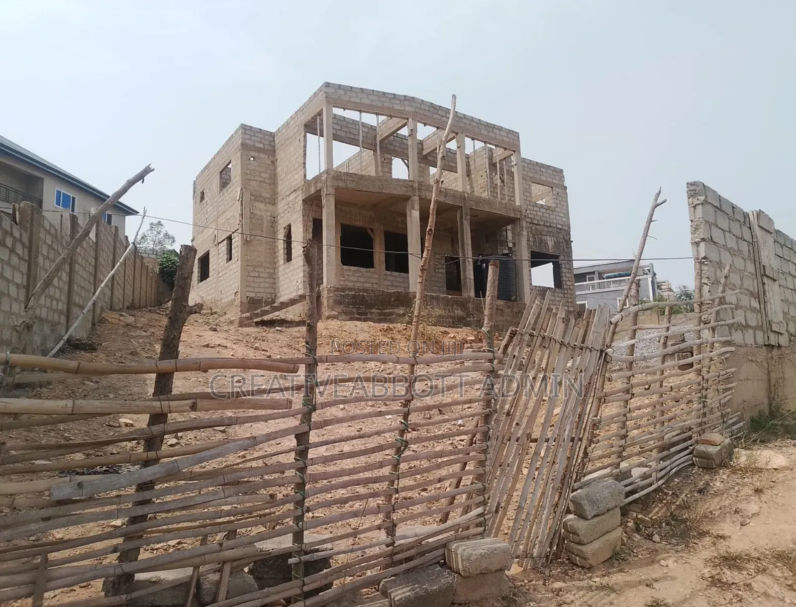 6bdrm House In Knust Accra Campus, Ga East Municipal For Sale