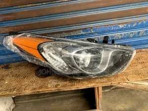 Elantra Gt 2012 Headlights