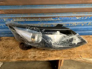 Kia Sportage 2012 Headlights Normal