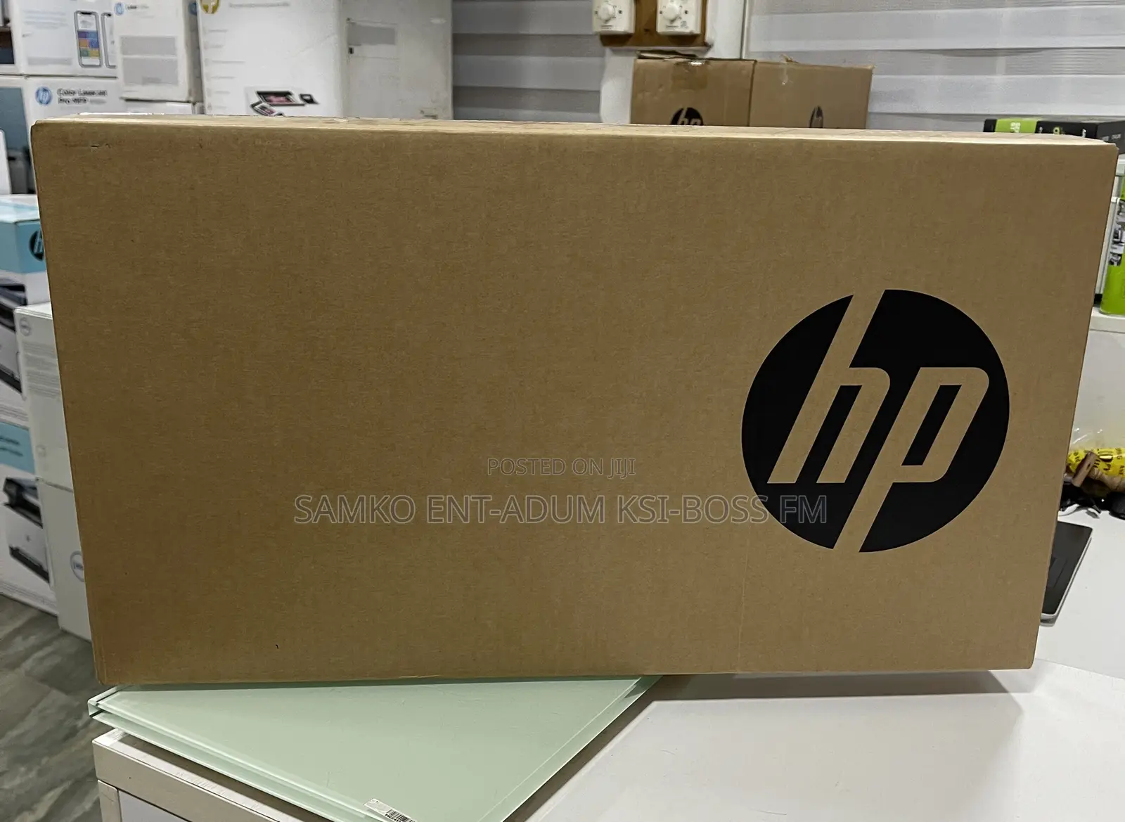 New Laptop HP 8GB Intel Core I7 SSD 512GB