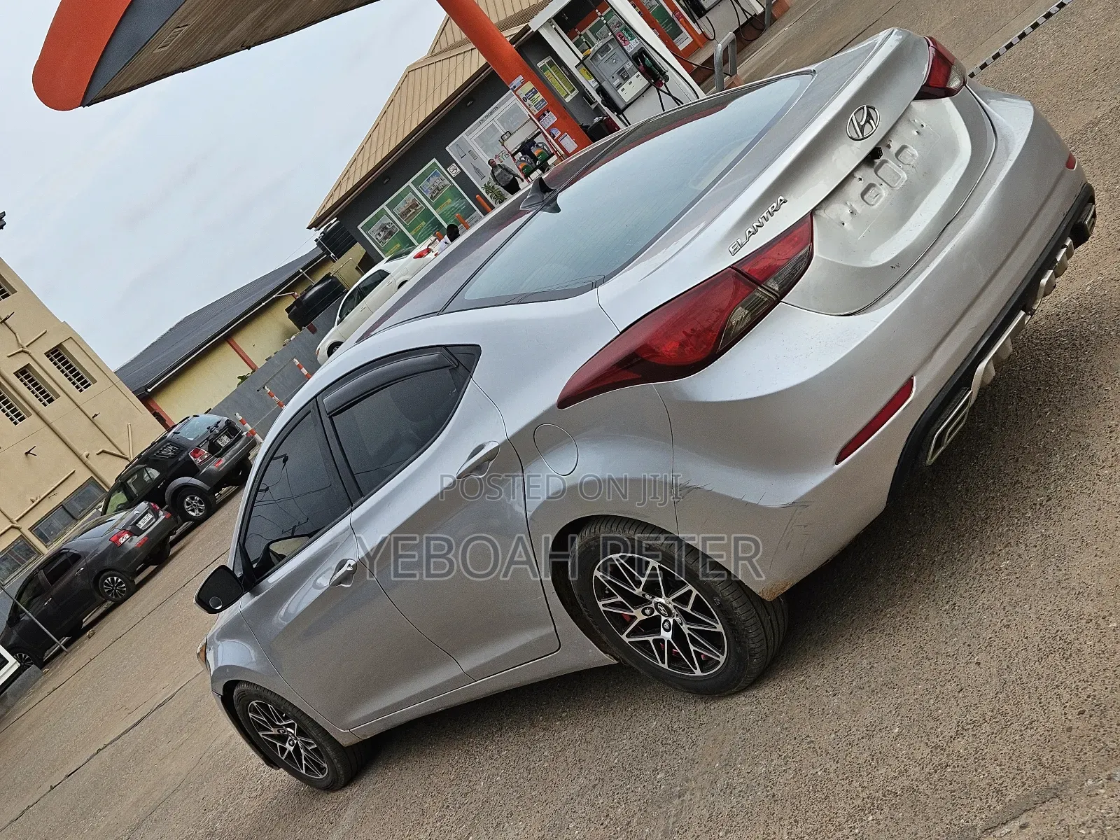Hyundai Elantra 2013 Silver