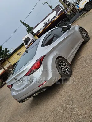 Hyundai Elantra 2013 Silver