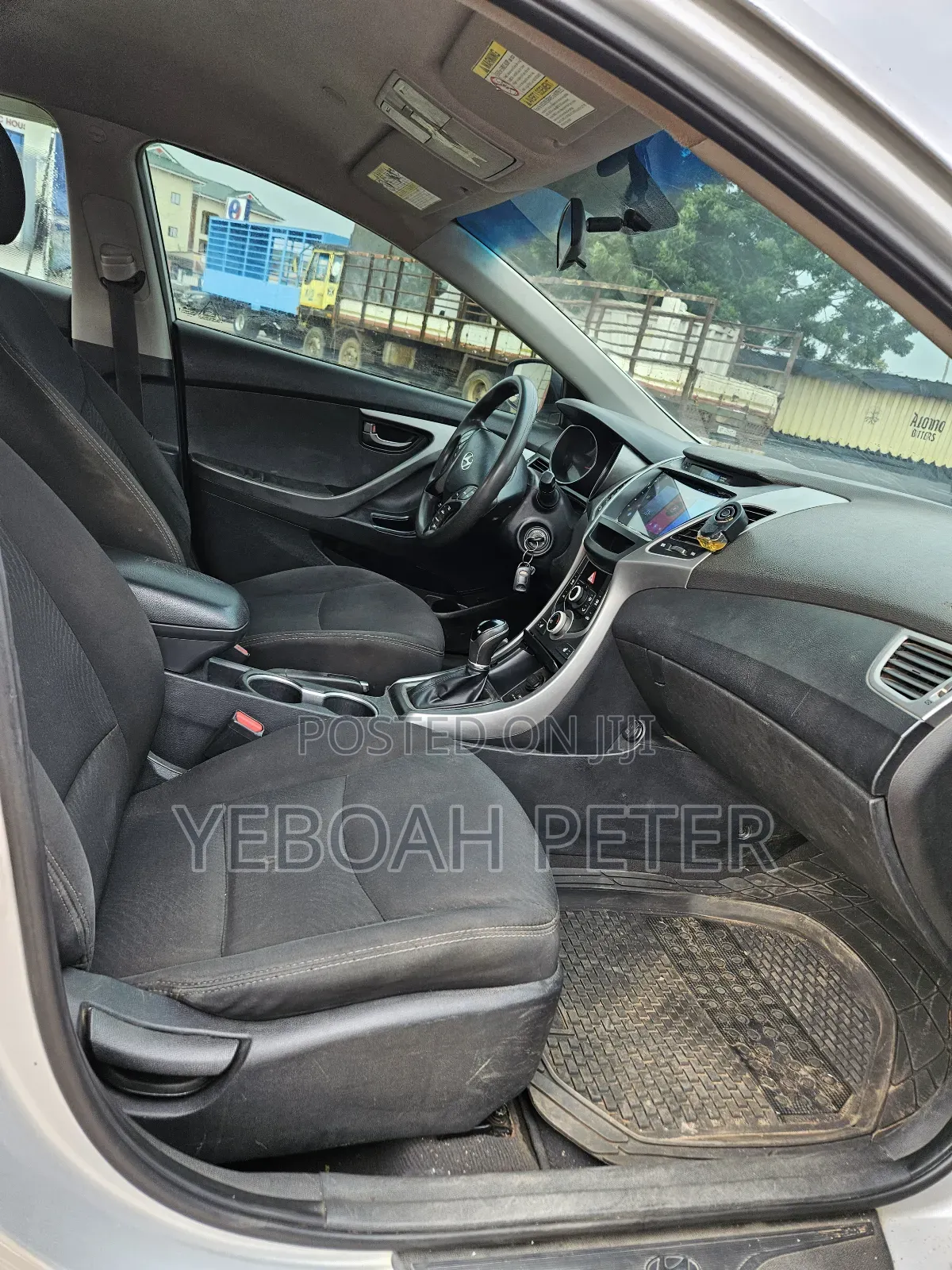 Hyundai Elantra 2013 Silver