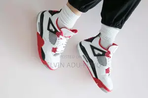 Off-white Air Jordan 4 Retro Sp "Sail"