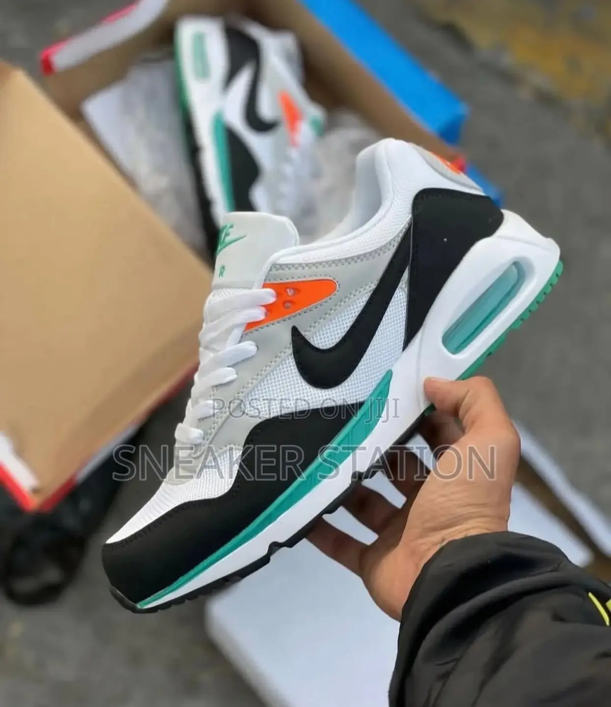 Nike Air Max Correlate Multicolored Sneaker