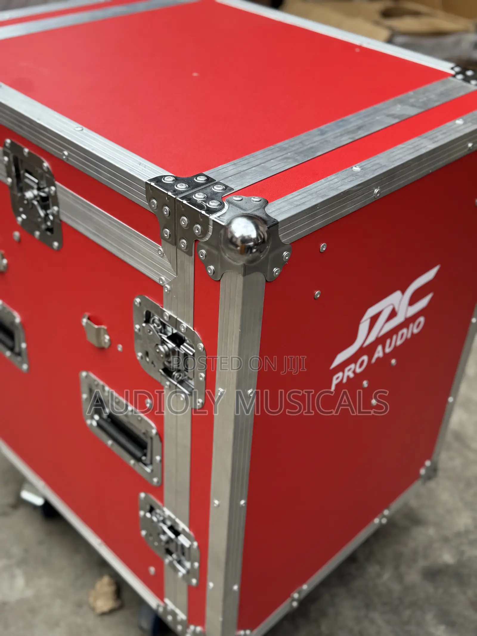 14unite Jac -Dj -Type Amplified Rack