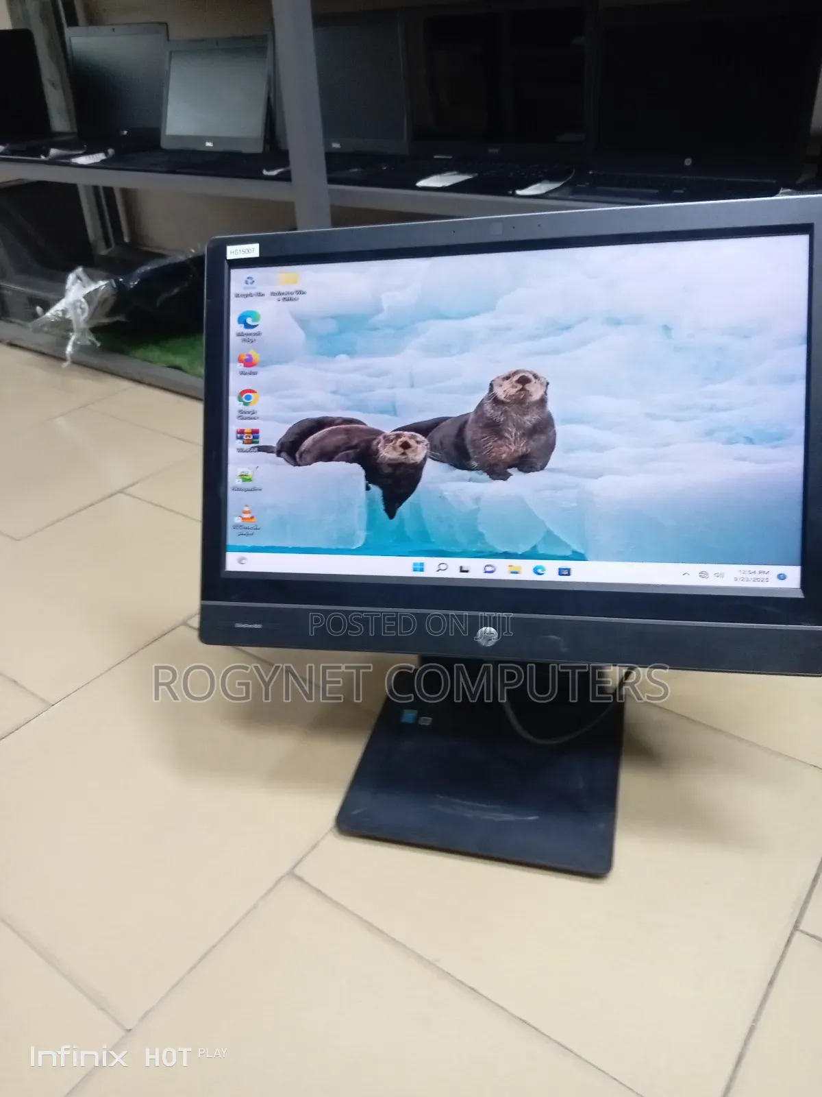 Desktop Computer HP EliteOne 800 8GB Intel Pentium HDD 500GB