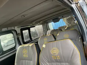 Nissan Caravan (Urvan) 2015 Silver