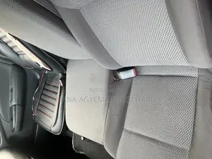 Nissan Caravan (Urvan) 2015 Silver