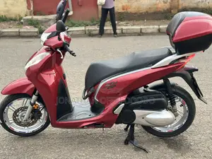 Honda 2022 Black