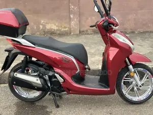 Honda 2022 Black