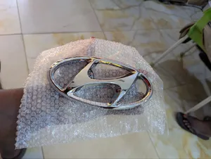 Hyundai Elantra 2017,2018 Crown/Emblem