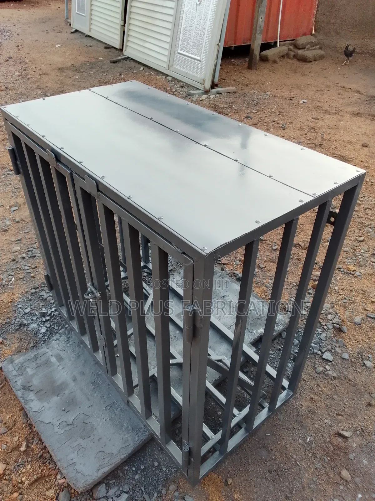 Cylinder Cage