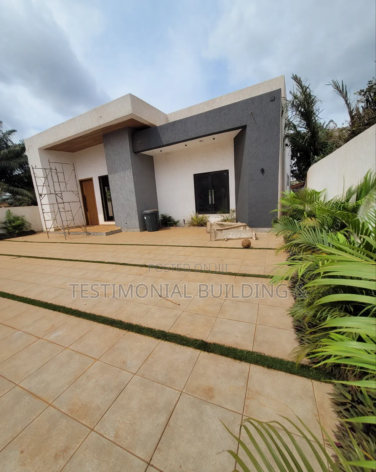 3bdrm House in Adenta for sale