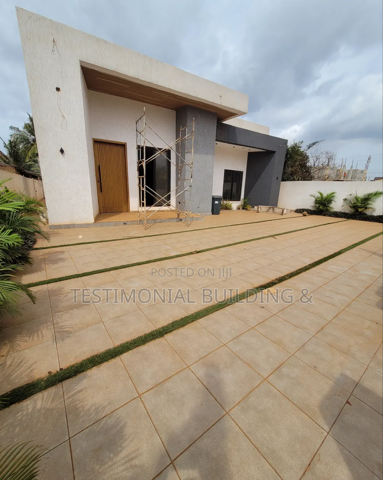 3bdrm House in Adenta for sale