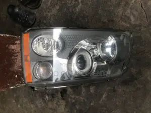 Range Rover Sport 2009 Headlight